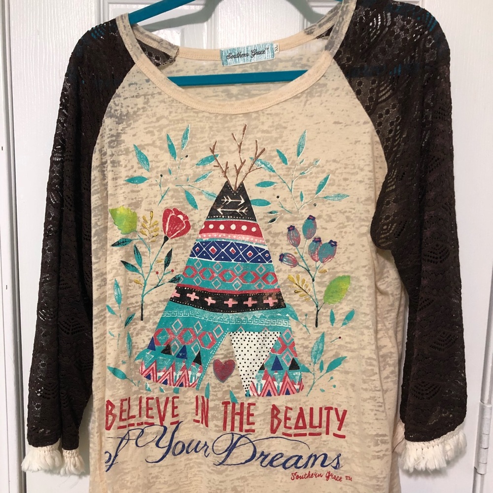 Southern Grace Tee